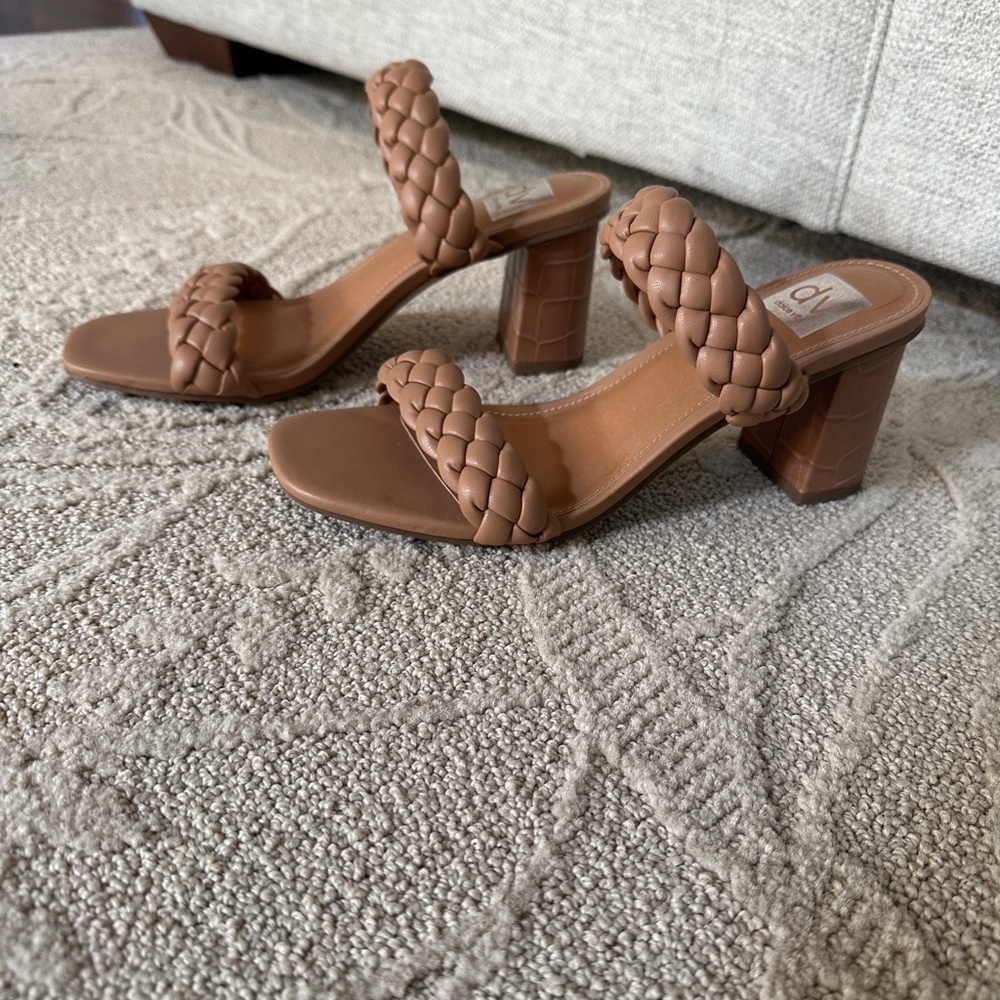 Dolce Vita Braided Tan Croc Print Strappy Block Heels - Picture 3 of 8